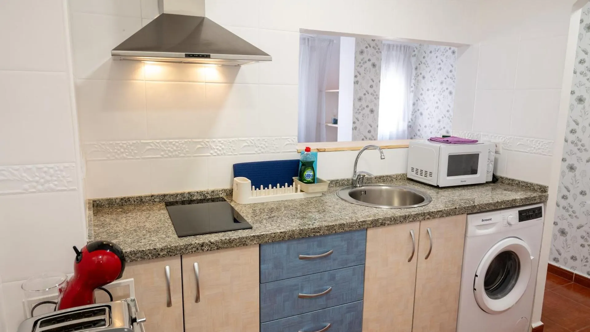 Διαμέρισμα Acogedor Apartamento En Malaga Playa 2